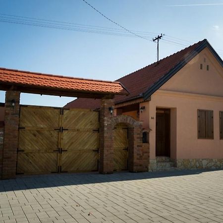 Kuca Za Odmor Poppke Apartment Fericanci Exterior foto