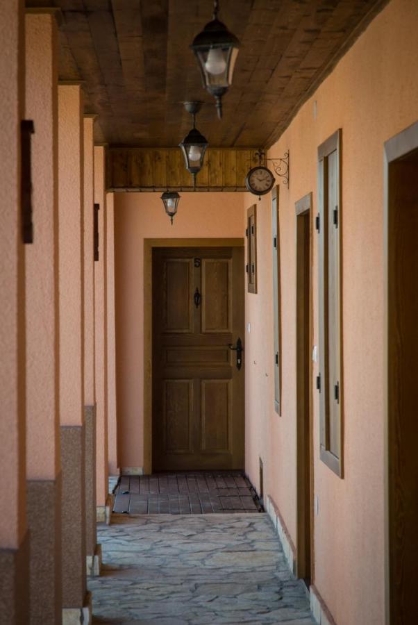 Kuca Za Odmor Poppke Apartment Fericanci Exterior foto